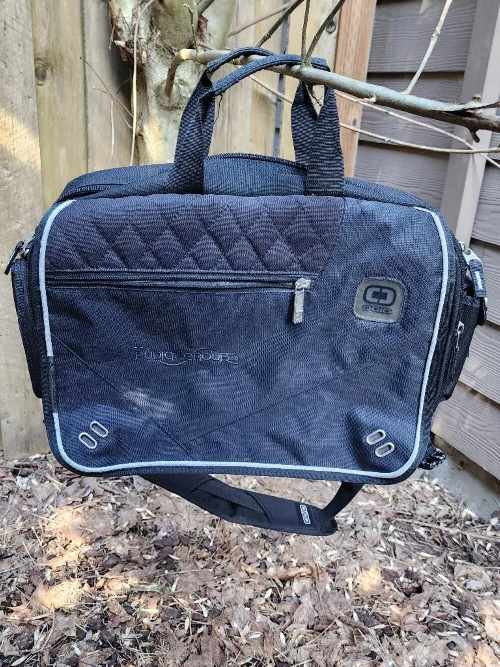 ⚠️ CLEARANCE ⚠️ GUC OGIO tech briefcase - black messenger bag
